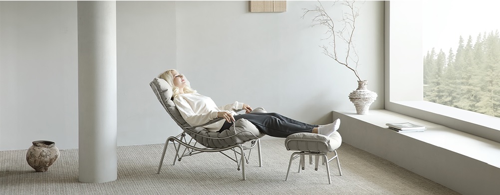 Eureka_Ergonomic_Liam_Rocking_Lounge_Chair_with_Ottoman-738×738-1